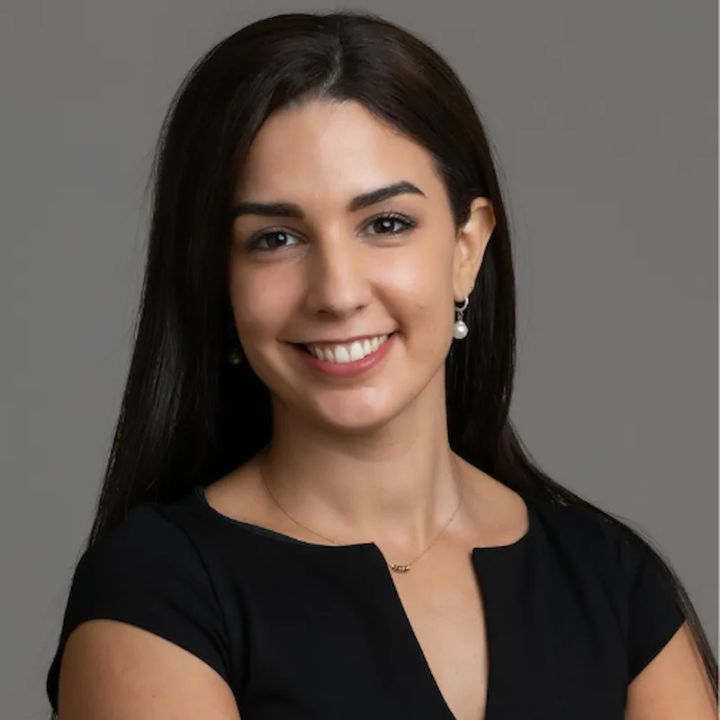 Lucía Vallejo - Coach Ontológico Empresarial Lucía Vallejo - Ingeniera Civil, Project Manager y Coach Ontológico Empresarial certificado por ECORE Newfield Consulting